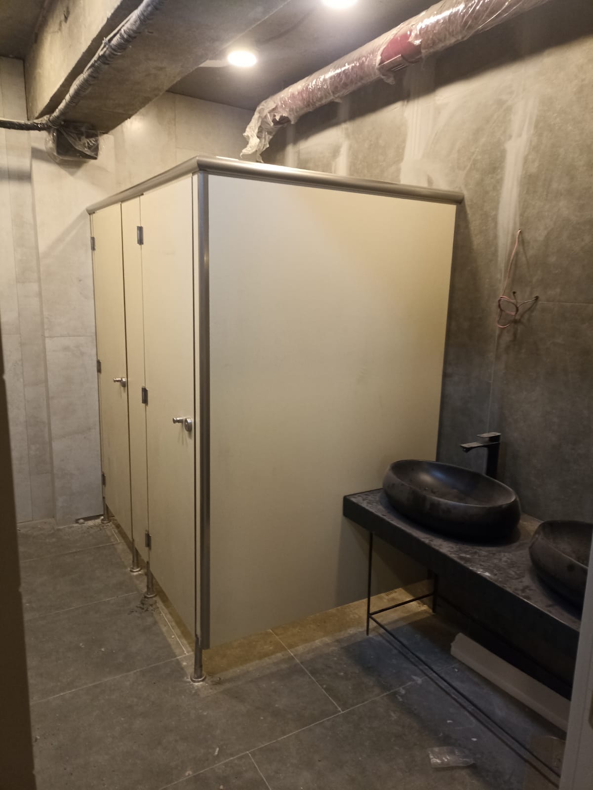 WC Kabin - Baku Dövlət Universiteti